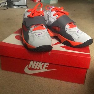 Nike Air Speed Turf